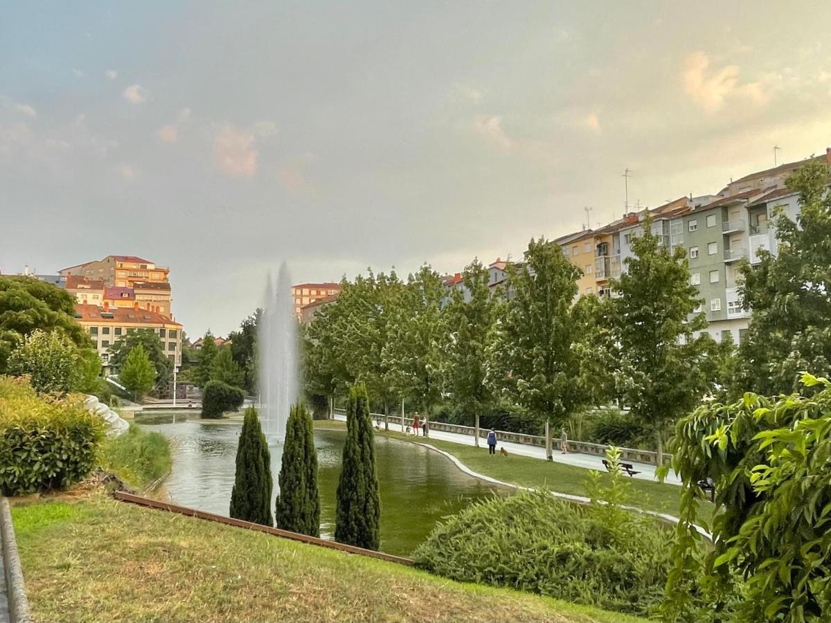 Estudio Centrico 1 Con Terraza Y Parking Privado Ουρένσε Εξωτερικό φωτογραφία